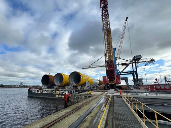 RWE achieves milestone with 1.4 GW offshore wind farm to power 1.2 Million UK homes 4 Foundation components stored at Port of Tyne for RWE’s Sofia project, highlighting offshore wind supply chain infrastructure.